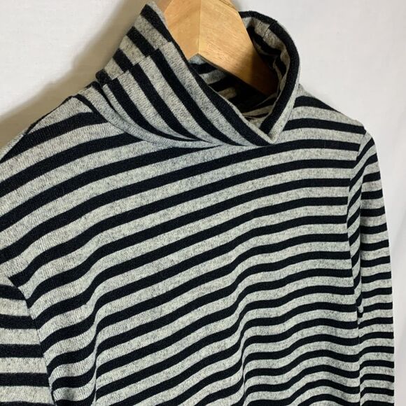 Zara Black Gray Striped Long Sleeve Turtleneck Soft Sweater Top Size S - Picture 3 of 9
